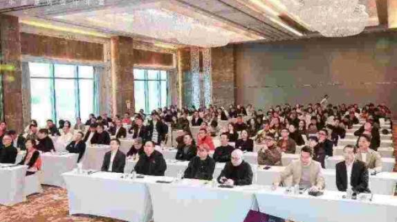 汇聚大湾区设计力量｜“廿念”《中国室内设计年鉴》大湾区峰会暨“东鹏之夜”设计师晚宴圆满举行